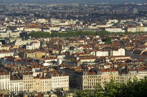 location frais agence